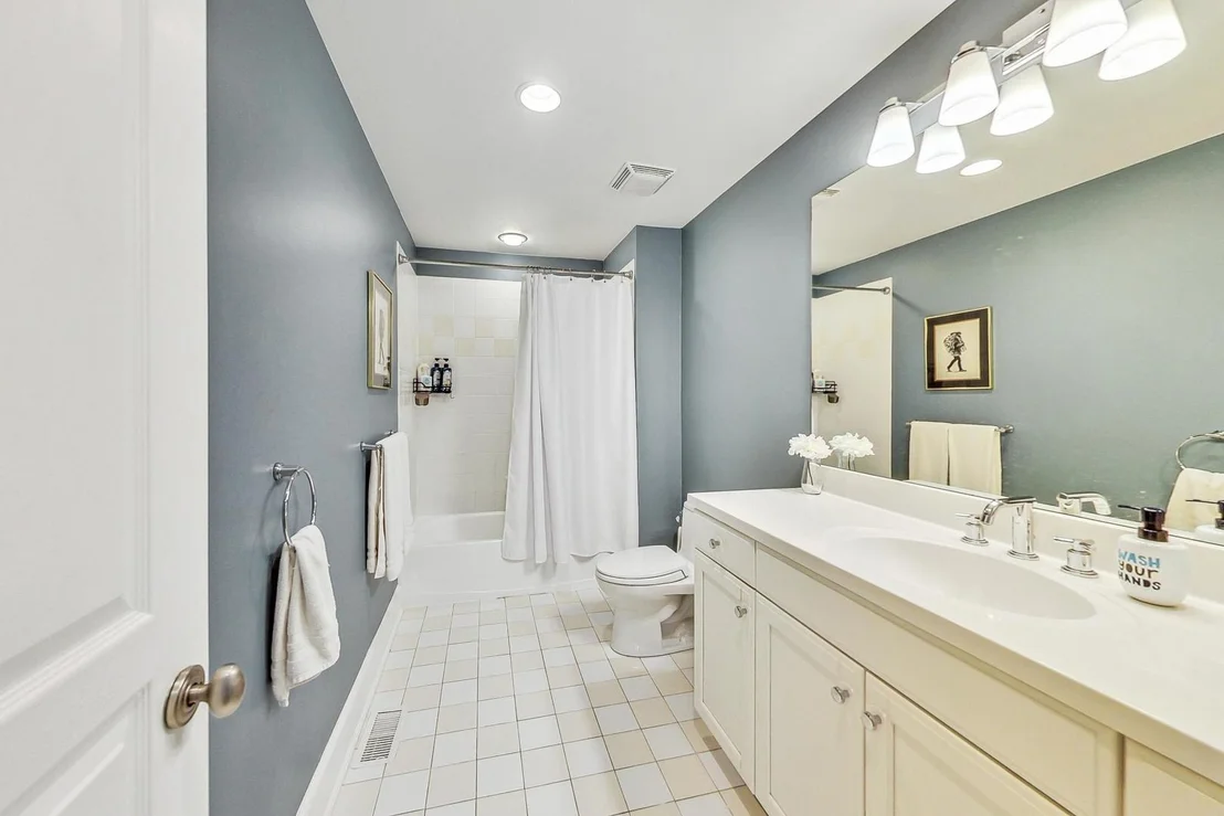 Photo of 88 Holabird Circle