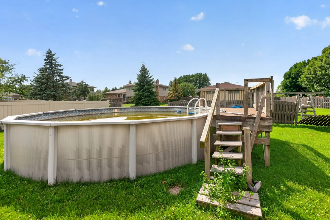 Photo of 7622 W Lakeside Drive