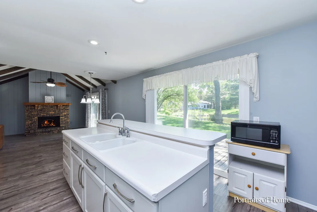 Photo of 40 Cayman Drive
