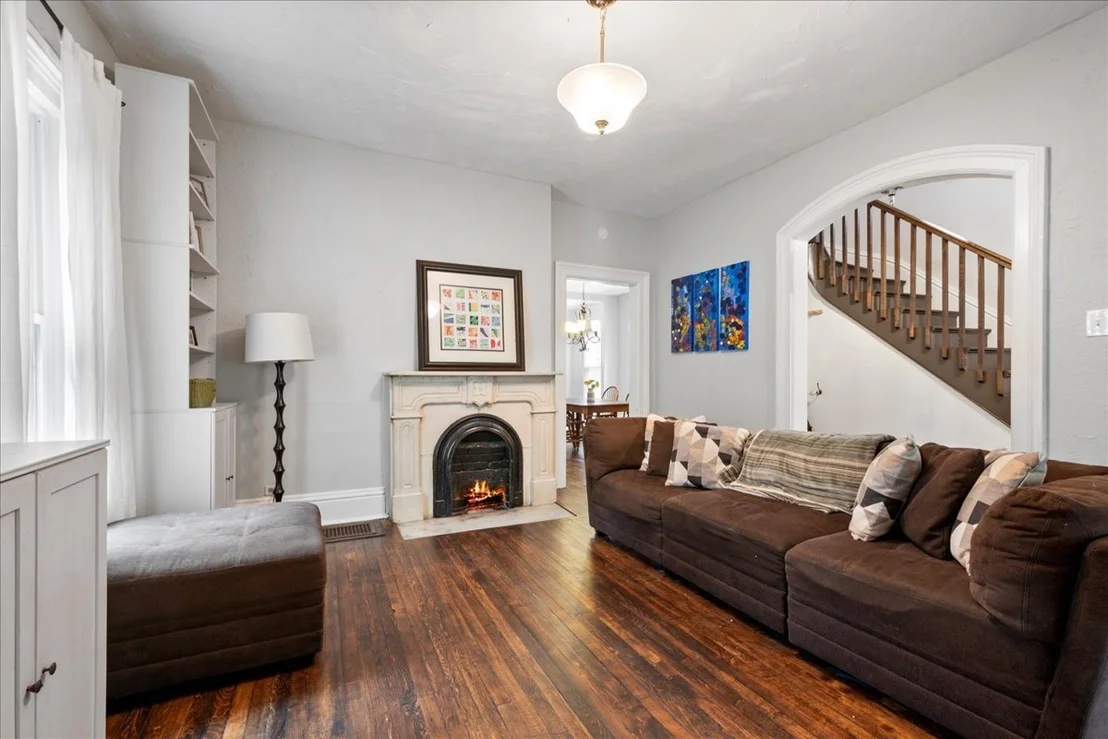 Photo of 1621 Florence Avenue