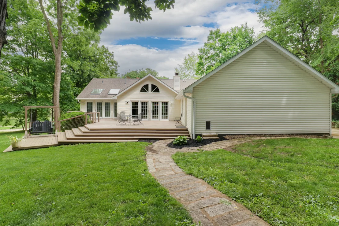 Photo of 1701 Sweetbriar Drive