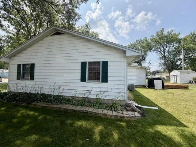 Photo of 1404 Rolling Green Drive