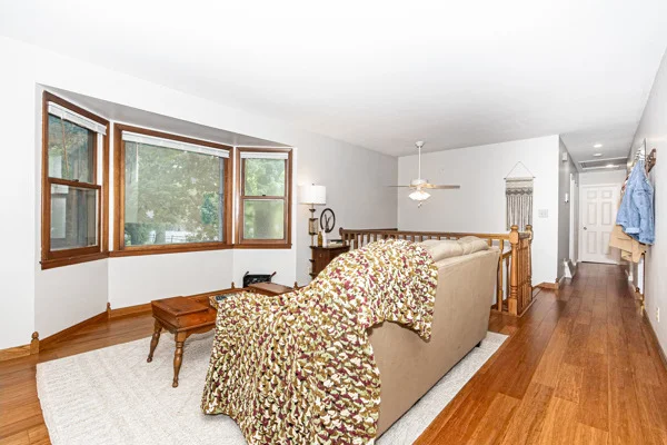 Photo of 143 Camelot Way