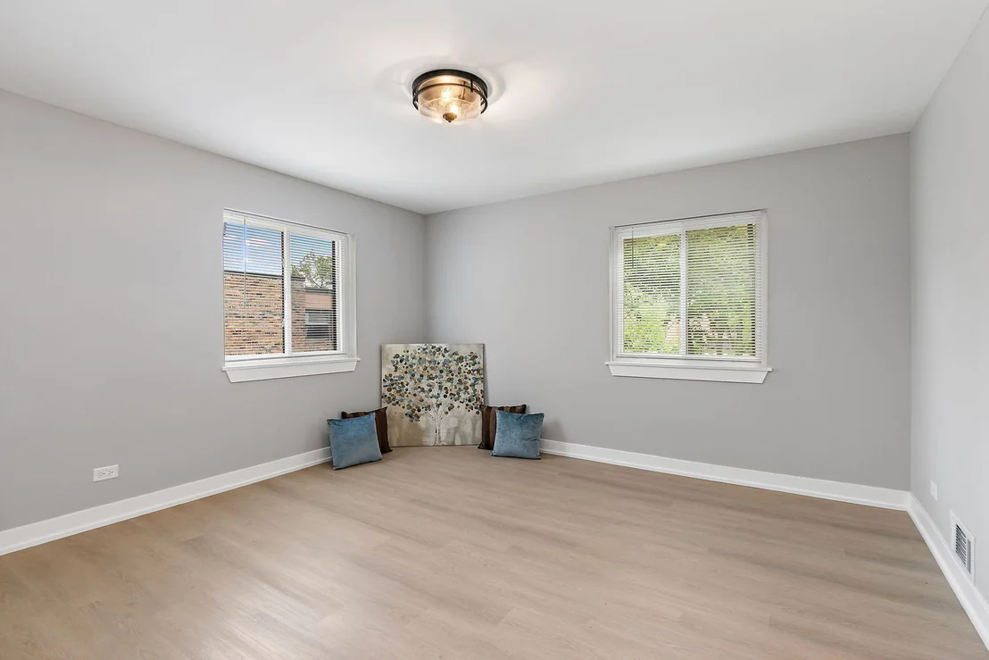 Photo of 2013 Post Oak Place