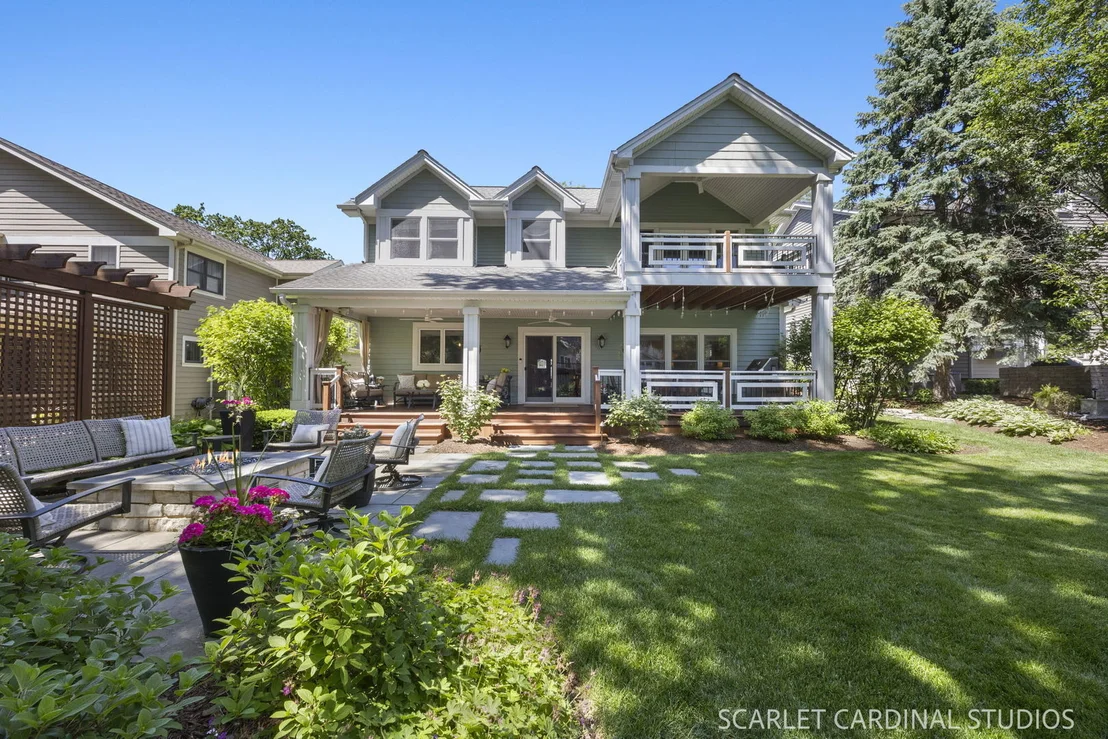 Photo of 616 E Willow Avenue