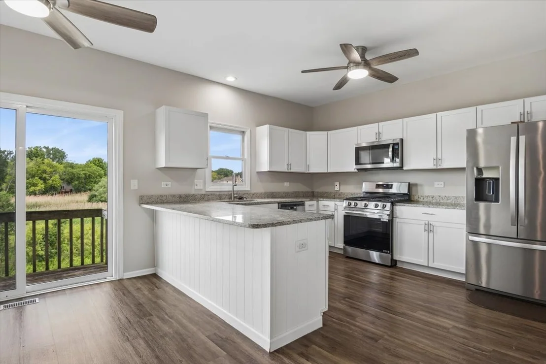 Photo of 490 Flora Drive