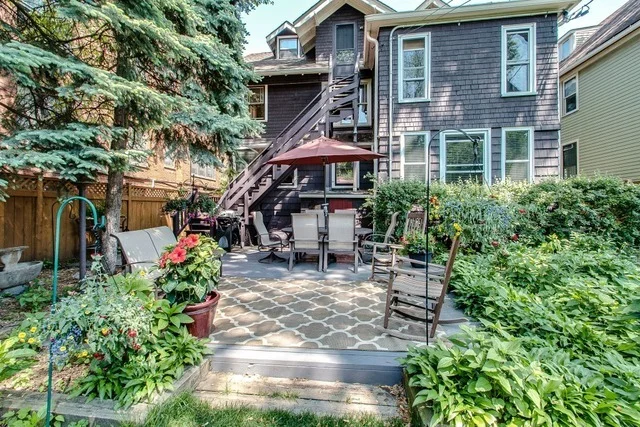Photo of 1124 MAPLE Avenue