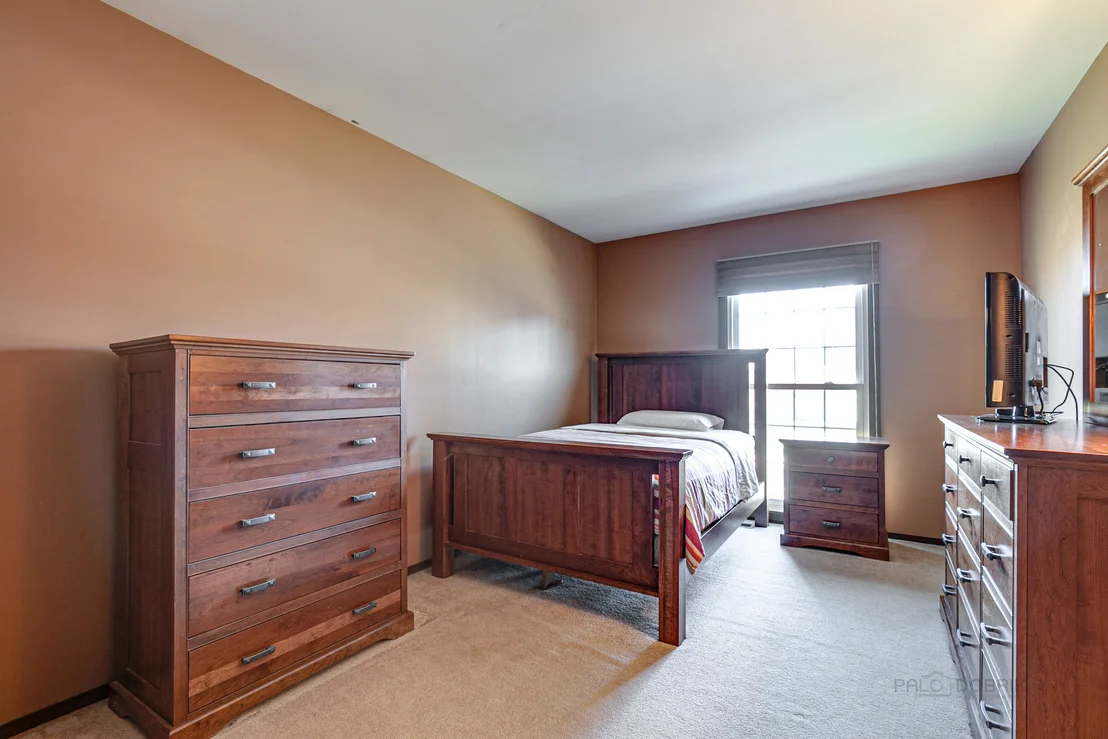 Photo of 856 Pin Oak Circle