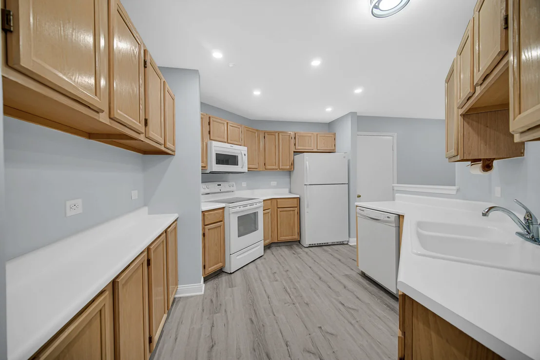 Photo of Unit 1 at 445 Cromwell Circle
