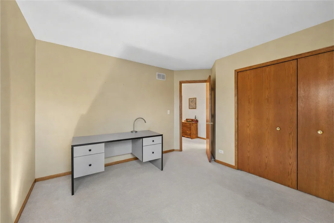 Photo of 602 Birch Lane