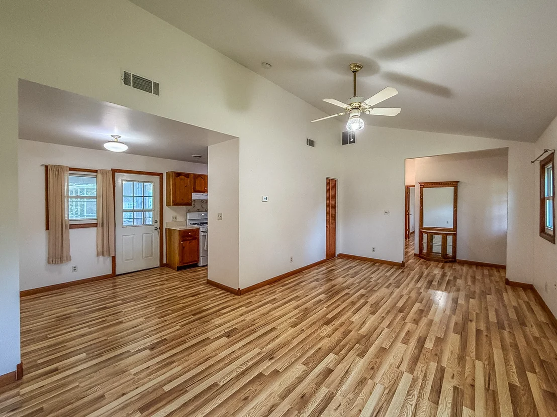 Photo of 1306 Stout Drive