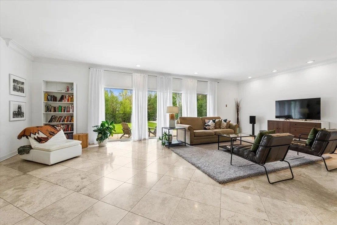 Photo of 14 Winfield Circle