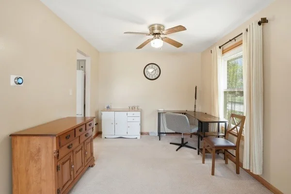 Photo of 549 Willow Lane