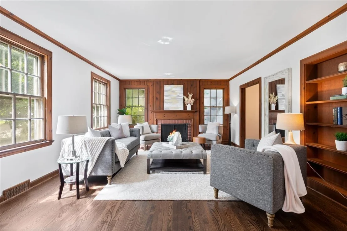 Photo of 3211 Park Place