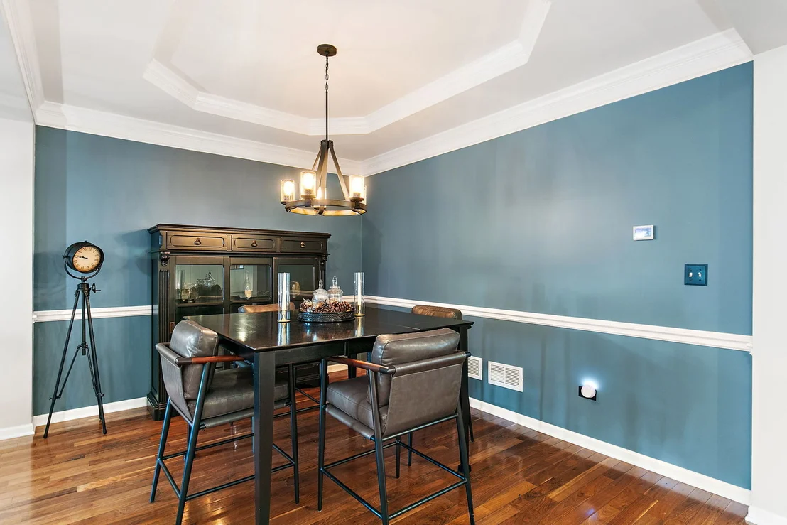 Photo of 1102 Pine Valley Court