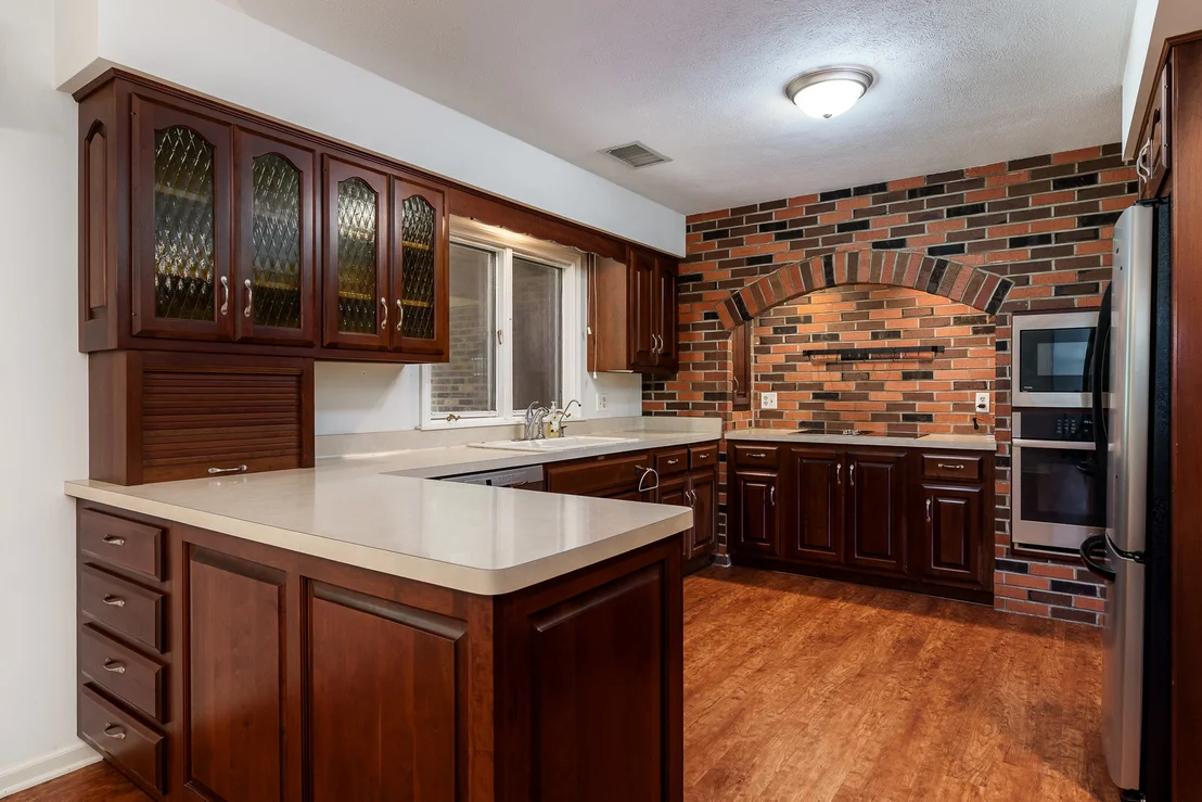 Photo of 7889 Shaw Road