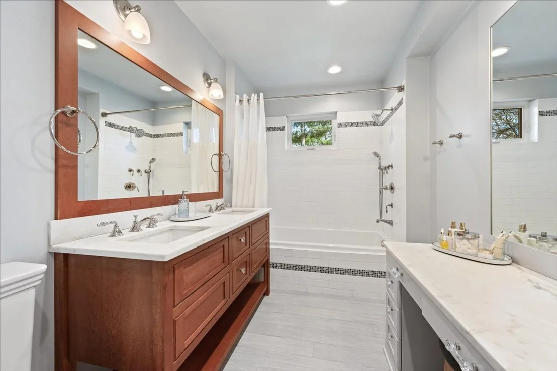 Photo of 915 Keystone Avenue