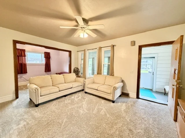 Photo of 319 Oak Street