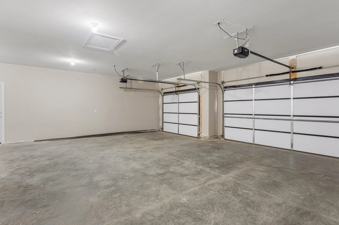 Photo of 202 W Evergreen Drive