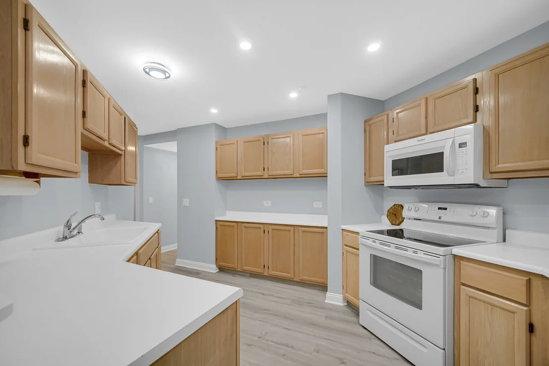 Photo of Unit 1 at 445 Cromwell Circle