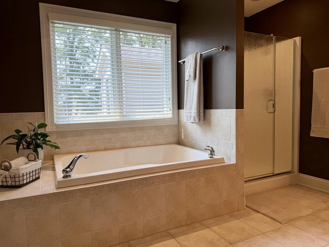 Photo of 2307 Red Oak Lane