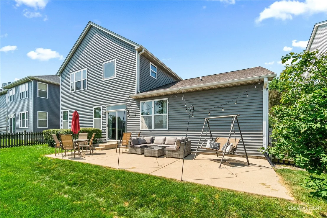 Photo of 786 Bonaventure Drive