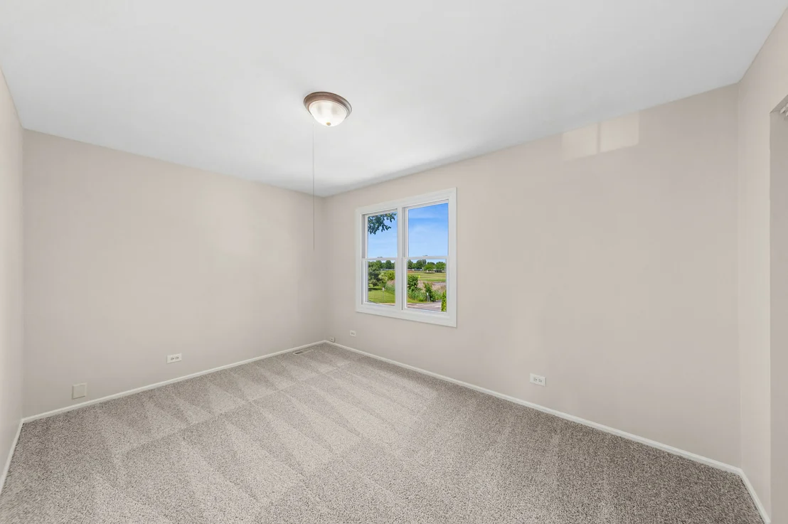 Photo of 465 Ridgefield Drive