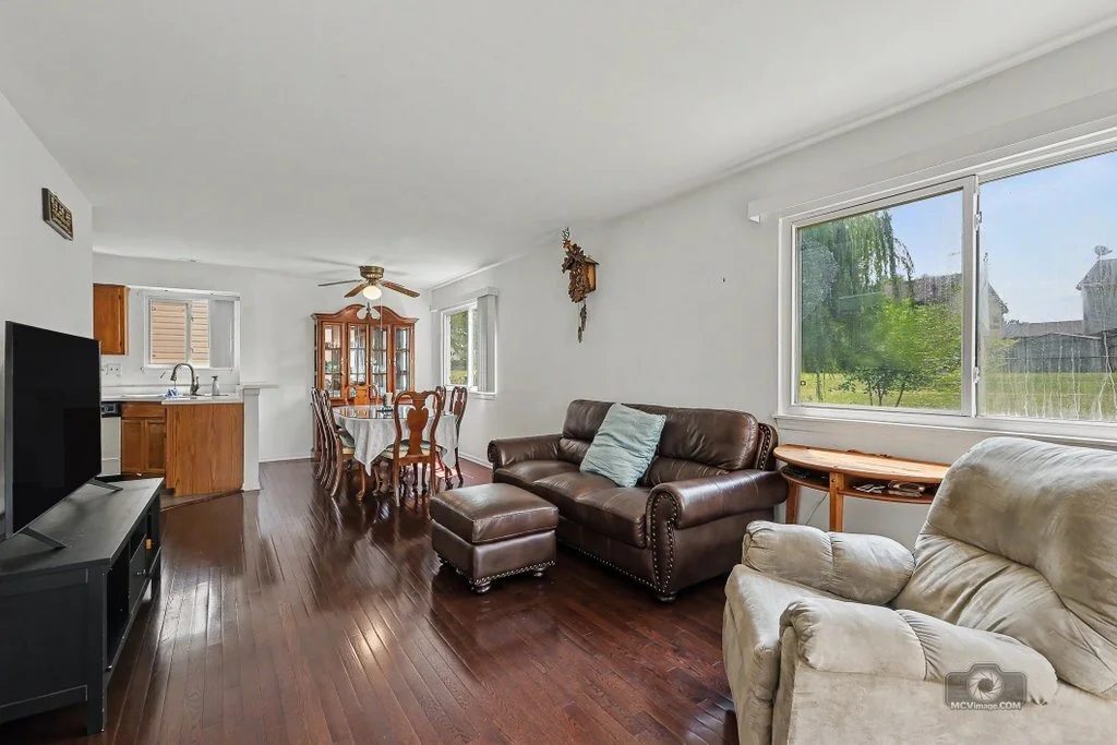 Photo of 1841 Grosse Pointe Circle