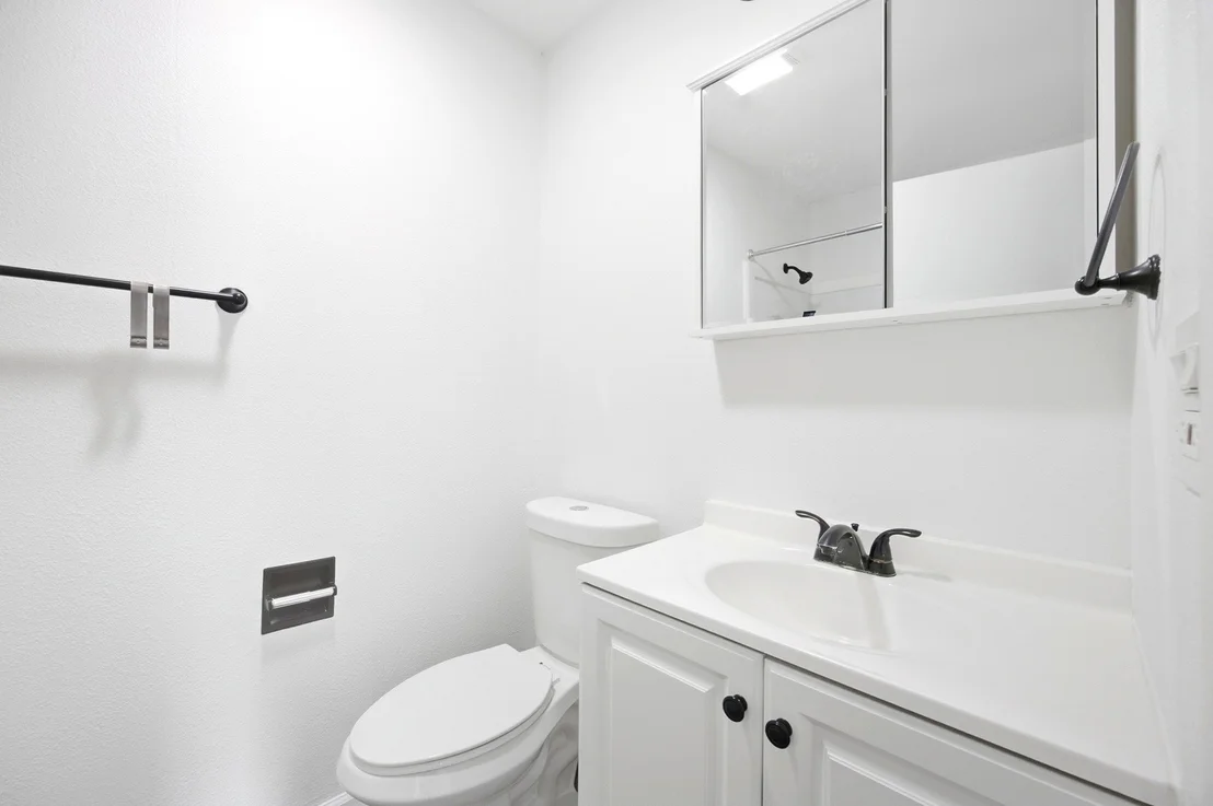 Photo of Unit 1 at 1590 Cornell Circle