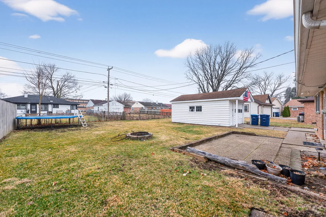 Photo of 1164 W Grant Drive