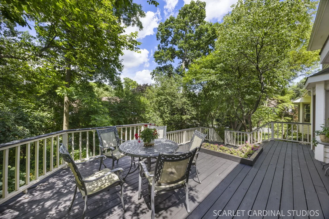 Photo of 1050 Aster Lane