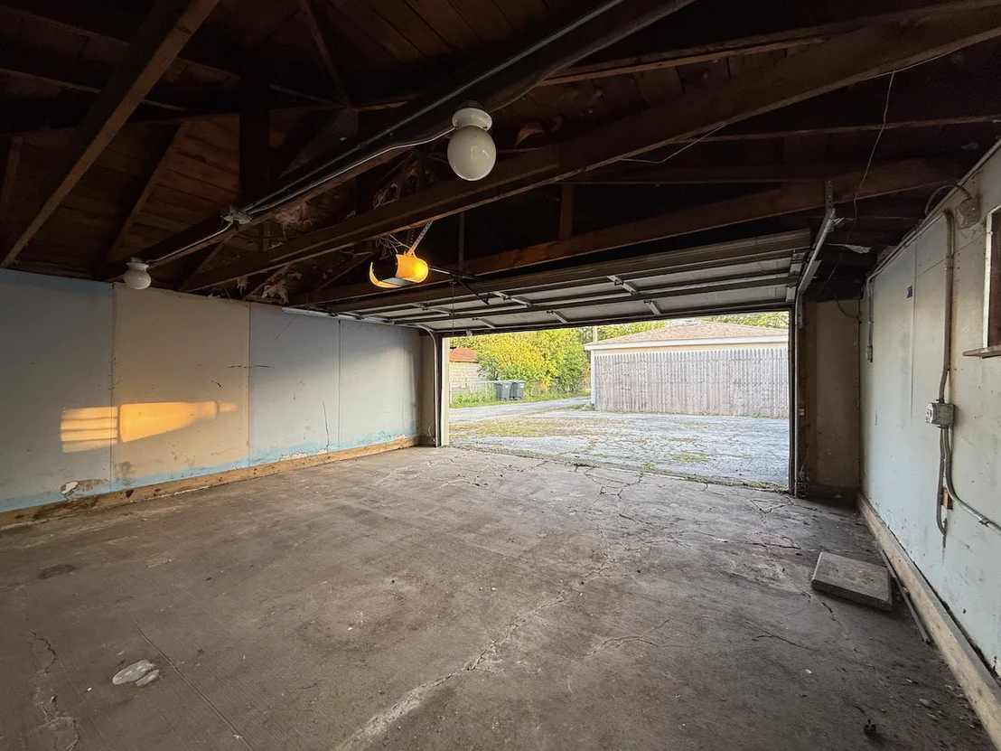 Photo of 17153 Walter Street