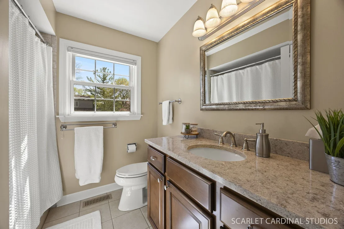 Photo of 836 Buttonwood Circle