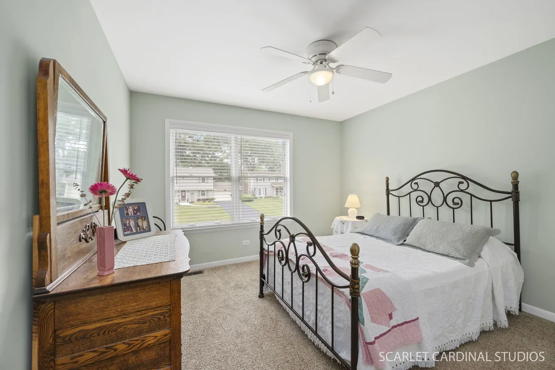 Photo of 1518 Center Avenue