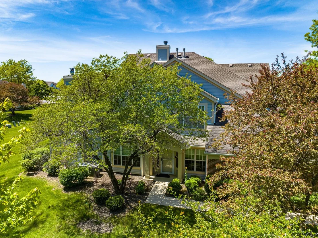 Photo of Unit 1 at 446 Cromwell Circle