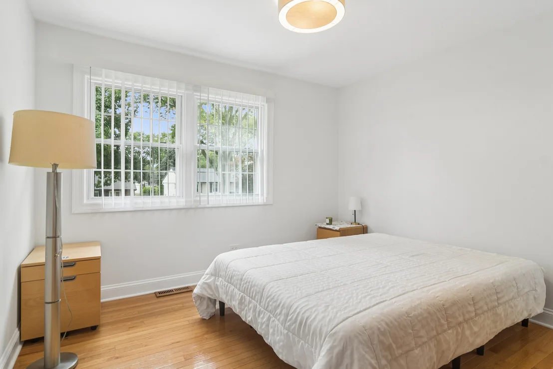 Photo of 1120 Valley Stream Drive