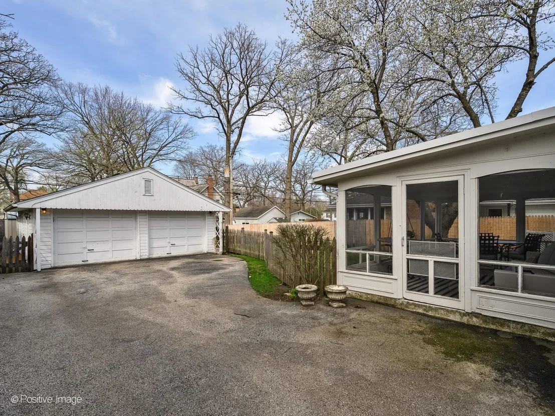 Photo of 674 Highview Terrace