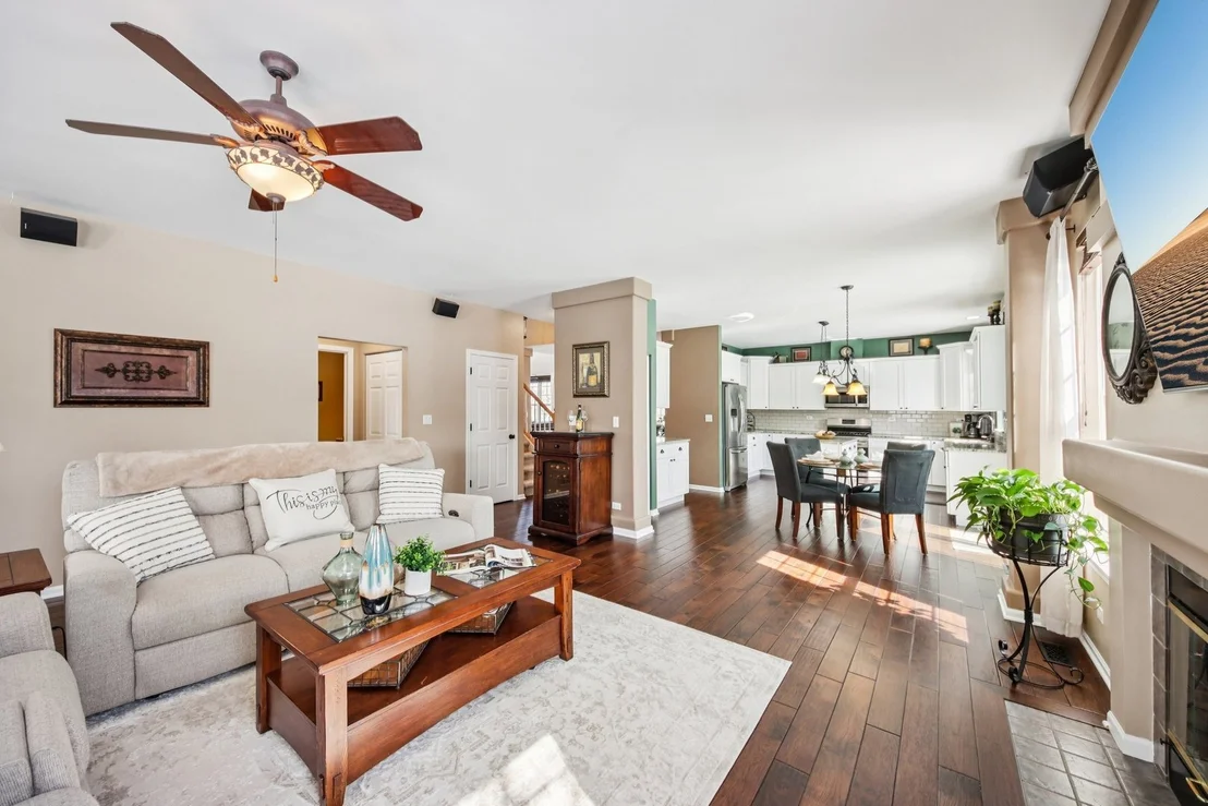Photo of 1195 Hadley Circle