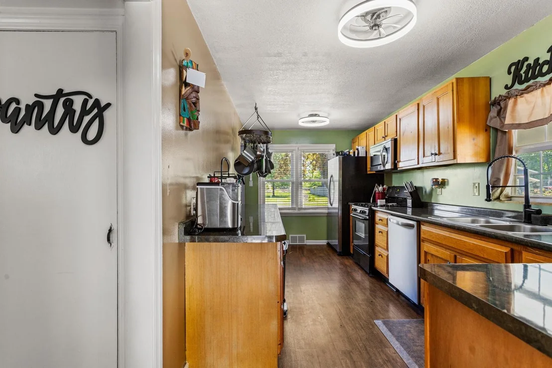 Photo of 1407 N Walnut Street