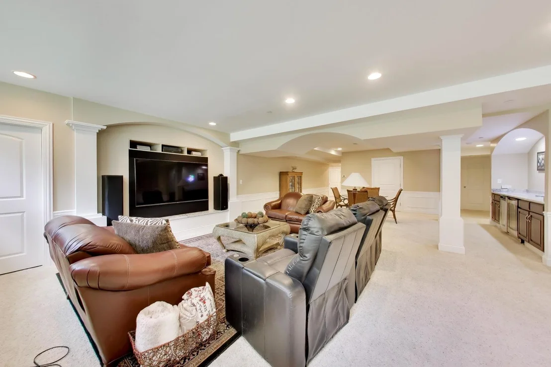 Photo of 4550 Eleanor Drive