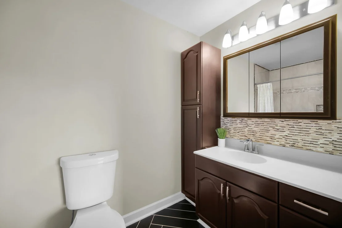 Photo of 115 ABBEYWOOD Circle