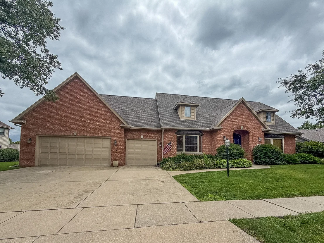 Photo of 613 Pittsfield Drive