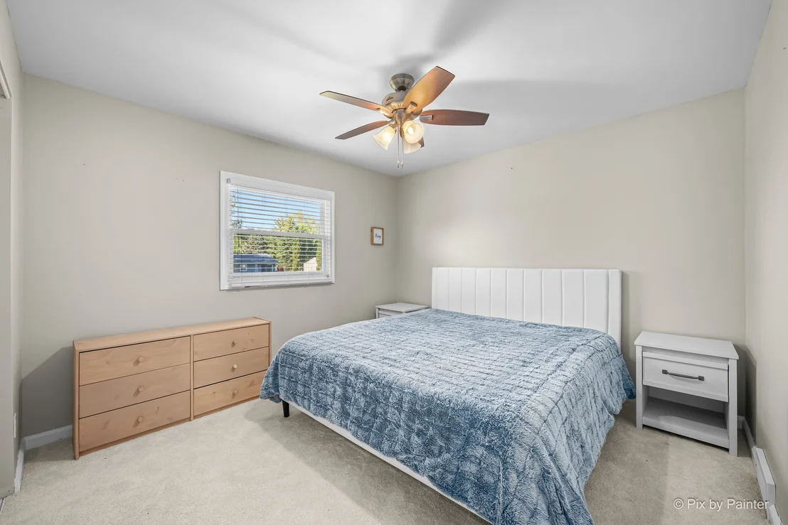 Photo of 2408 W Fairview Lane
