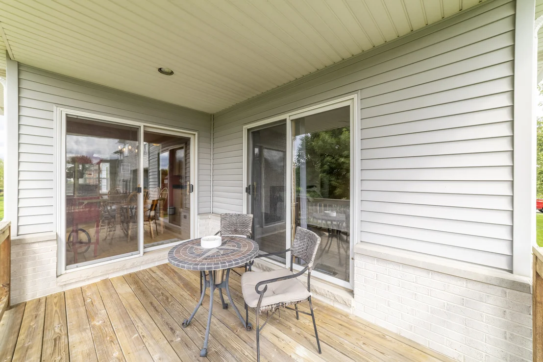 Photo of 16453 LAKESIDE Drive