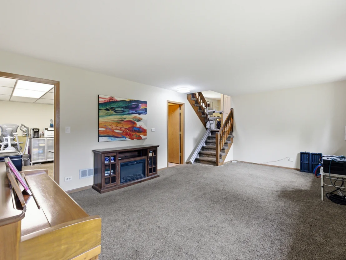 Photo of 1158 Pinetree Lane