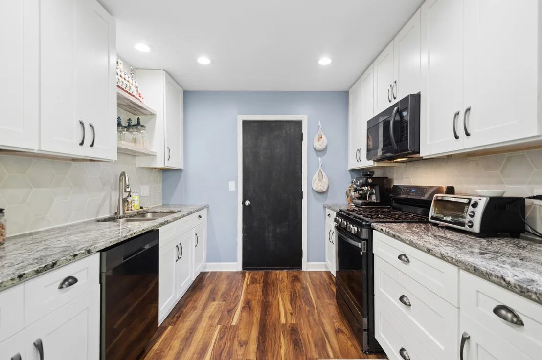 Photo of 1054 Brunswick Harbor