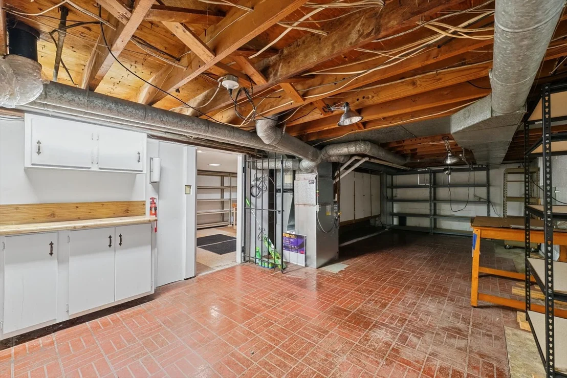 Photo of 705 Dover Place