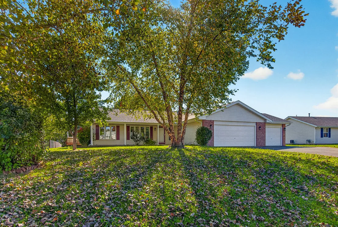 Photo of 136 Harvest Glenn Drive