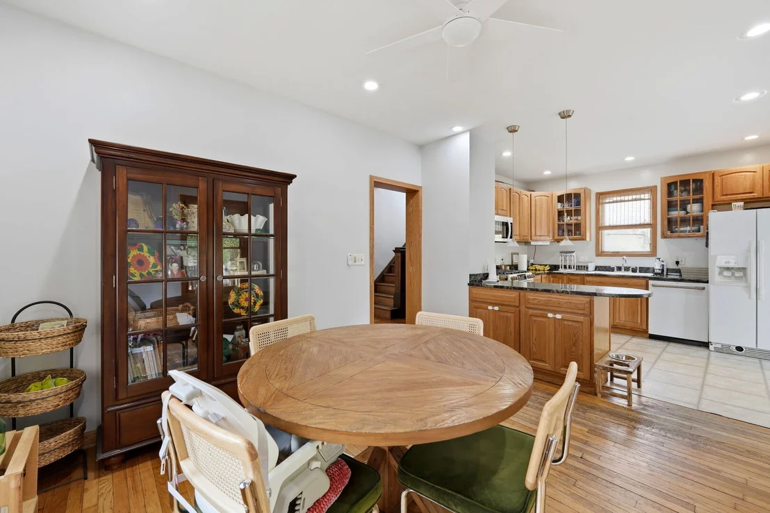 Photo of 4133 Joliet Avenue