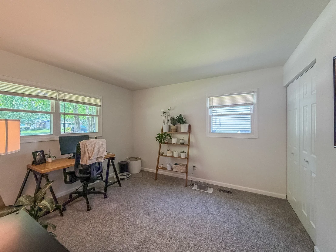 Photo of 1116 Centennial Drive